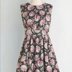 MODCLOTH Hydrangea Vintage Dress